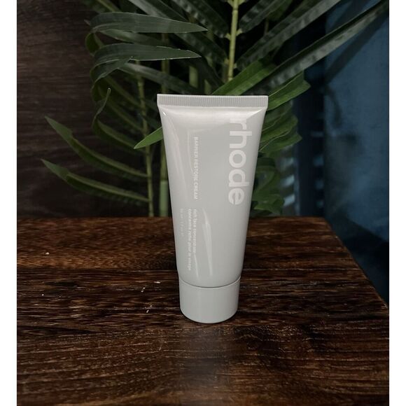 Rhode Barrier Restore Cream Daily Moisturizer, 50 mL / 1.7 Fl Oz. New, Sealed! - Picture 7 of 9
